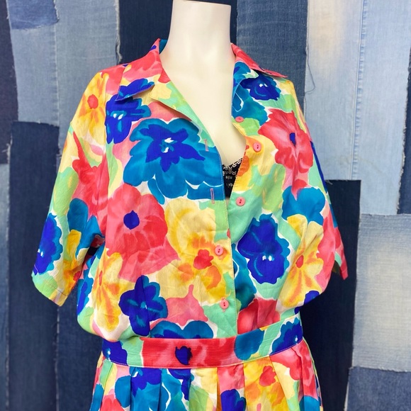 Vintage Big Floral Print Shirt & Skirt w/Pockets and back elastic. Sz L - Picture 2 of 15